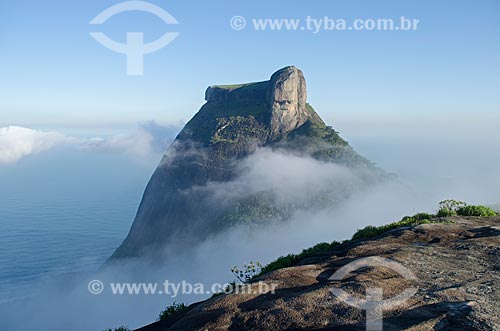  Subject: Rock of Gavea over the clouds / Place: Barra da Tijuca neighborhood - Rio de Janeiro city - Rio de Janeiro state (RJ) - Brazil / Date: 07/2012 