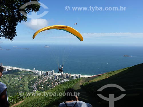 Subject: People practicing gliding ramp at Pedra Bonita (Bonita Stone)/Pepino / Place: Sao Conrado neighborhood - Rio de Janeiro city - Rio de Janeiro state (RJ) - Brazil / Date: 11/2010 