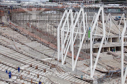  Subject: Reform Journalist Mario Filho Stadium - also known as Maracana - hoisting cables that will support the roof of the stadium / Place: Maracana neighborhood - Rio de Janeiro city - Rio de Janeiro (RJ) - Brazil / Date: 01/2013 