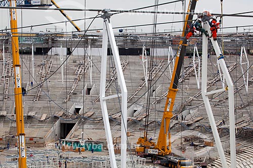  Subject: Reform Journalist Mario Filho Stadium - also known as Maracana - hoisting cables that will support the roof of the stadium / Place: Maracana neighborhood - Rio de Janeiro city - Rio de Janeiro (RJ) - Brazil / Date: 01/2013 
