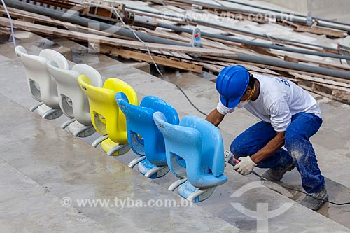  Subject: Reform Journalist Mario Filho Stadium - also known as Maracana - worker fixing the new seats / Place: Maracana neighborhood - Rio de Janeiro city - Rio de Janeiro (RJ) - Brazil / Date: 12/2012 