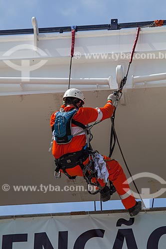  Reform Journalist Mario Filho Stadium - also known as Maracana - worker fixes the warning sign on the hoisting cables that will support the roof of the stadium   - Rio de Janeiro city - Rio de Janeiro state (RJ) - Brazil