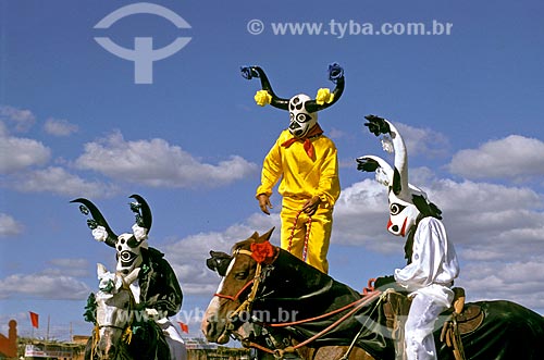  Subject: Horsemen masked during the Festa do Divino / Place: Pirenopolis city - Goias state (GO) - Brazil / Date: 2000 