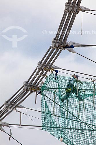  Subject: Reform Journalist Mario Filho Stadium - also known as Maracana - installation of the stadium roof / Place: Maracana neighborhood - Rio de Janeiro city - Rio de Janeiro state (RJ) - Brazil / Date: 02/2013 