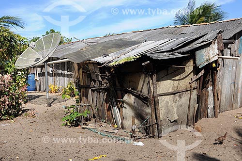  Subject: Poor House in village of Corumbau / Place: Prado city - Bahia state (BA) - Brazil / Date: 01/2013 