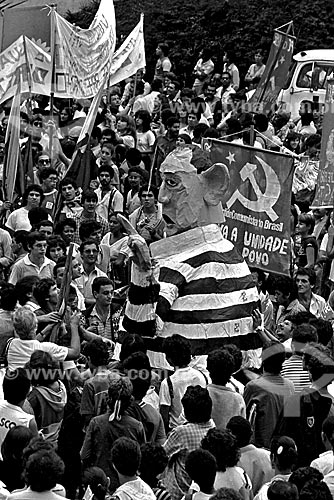  Subject: People at the meeting by Direct elections in the valley of Anhangabau / Place: Sao Paulo city - Sao Paulo state (SP) - Brazil / Date: 1984 