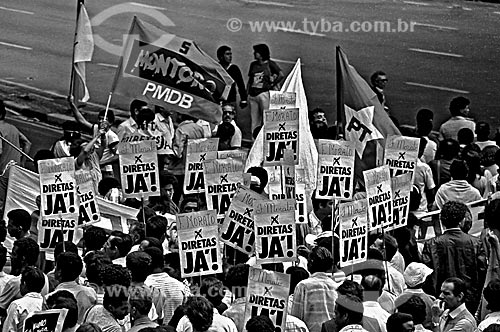  Subject: People at the meeting by Direct elections in the valley of Anhangabau / Place: Sao Paulo city - Sao Paulo state (SP) - Brazil / Date: 1984 