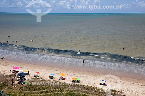  Subject: Bathers on the Maria Farinha beach / Place: Paulista city - Pernambuco state (PE) - Brazil / Date: 02/2013 