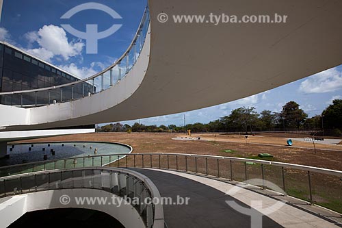  Subject: Side view of the ramp access to Mirante Tower of Cabo Branco Station (2008) - also known as Science, Culture and Arts Station / Place: Joao Pessoa city - Paraiba state (PB) - Brazil / Date: 02/2013 