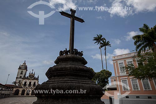  Subject: Cruise of limestone with Sao Francisco Church (1588) at Sao Francisco Cultural Center in the background / Place: Joao Pessoa city - Paraiba state (PB) - Brazil / Date: 02/2013 