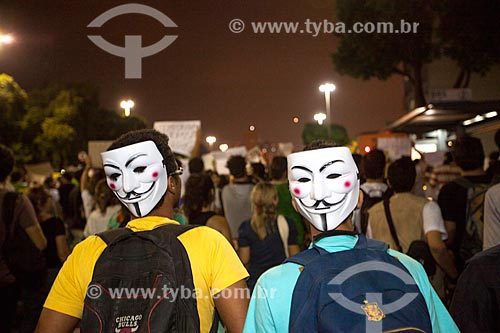  Mask used during the demonstration of the Free Pass Movement in the Presidente Vargas Avenue  - Rio de Janeiro city - Rio de Janeiro state (RJ) - Brazil