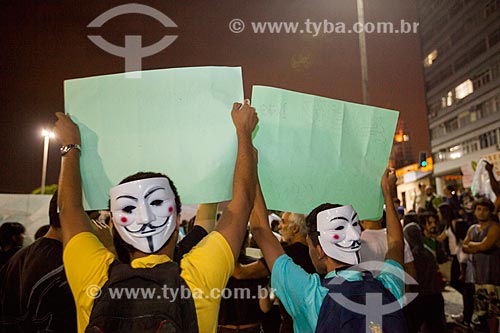  Mask used during the demonstration of the Free Pass Movement in the Presidente Vargas Avenue  - Rio de Janeiro city - Rio de Janeiro state (RJ) - Brazil