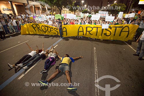  Subject: Demonstration of the Free Pass Movement in the Presidente Vargas Avenue / Place: City center neighborhood - Rio de Janeiro city - Rio de Janeiro state (RJ) - Brazil / Date: 06/2013 