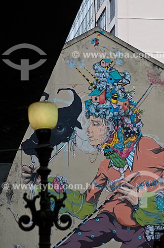  Subject: Graffiti on wall in the city center / Place: City center neighborhood - Rio de Janeiro city  - Rio de Janeiro state (RJ) - Brazil / Date: 06/2013 