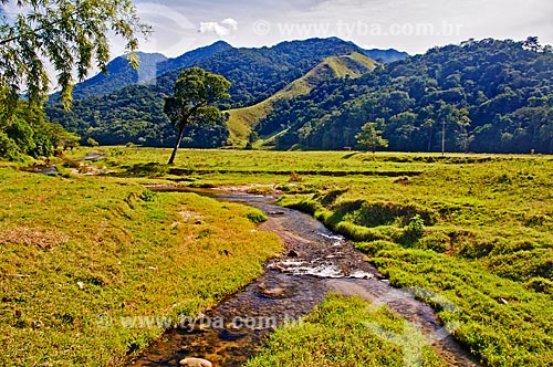  Subject: View of landscape with stream in the interior of Rio de Janeiro / Place: Aldeia Velha District  - Silva Jardim - Rio de Janeiro (RJ) - Brasil / Date: 06/2013 