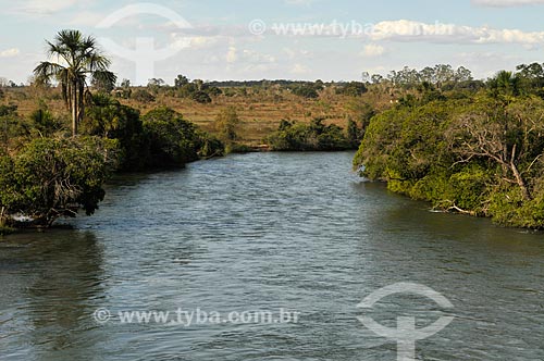  Subject: Apore River - boundary between Goias and Mato Grosso do Sul states / Place: Apore city - Goias state (GO) - Brazil / Date: 07/2013 