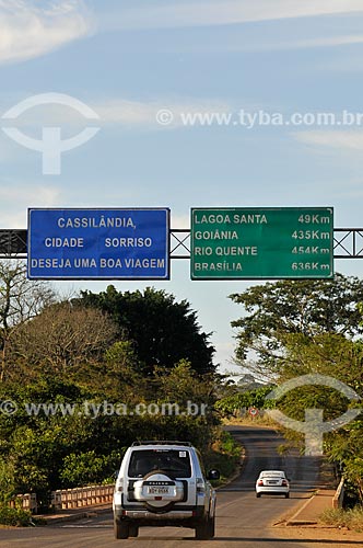  Subject: Bridge over Apore River at the entrance of Cassilandia city - boundary between Goias and Mato Grosso do Sul states / Place: Cassilandia city - Mato Grosso do Sul state (MS) - Brazil / Date: 07/2013 