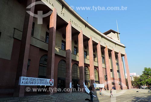  Subject: Building facade of Facultad de Derecho - Universidad de Chile (Law school - University of Chile) / Place: Santiago city - Chile - South America / Date: 05/2013 