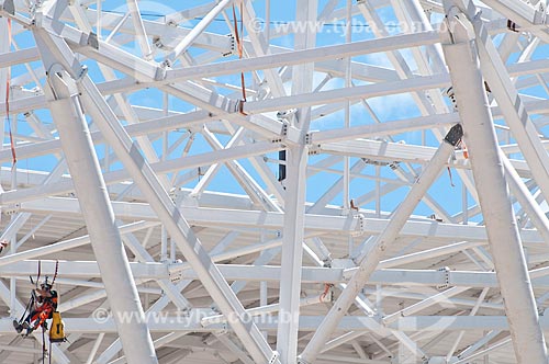  Subject: Construction of Gremio Arena (2012) - installation of the stadium roof / Place: Humaita neighborhood - Porto Alegre city - Rio Grande do Sul state (RS) - Brazil / Date: 10/2012 