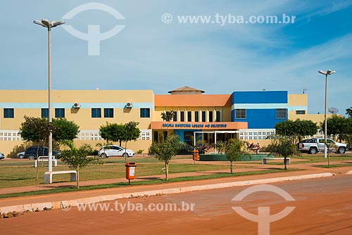  Subject: Facade of Monteiro Bobato School - Unit 2 / Place: Luis Eduardo Magalhaes city - Bahia state (BA) - Brazil / Date: 07/2013 