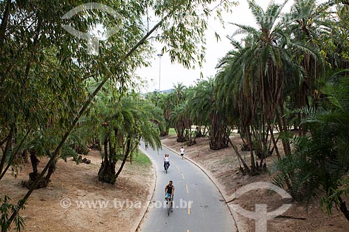  Subject: Bike lane of Flamengo Landfill / Place: Flamengo neighborhood - Rio de Janeiro city - Rio de Janeiro state (RJ) - Brazil / Date: 08/2013 