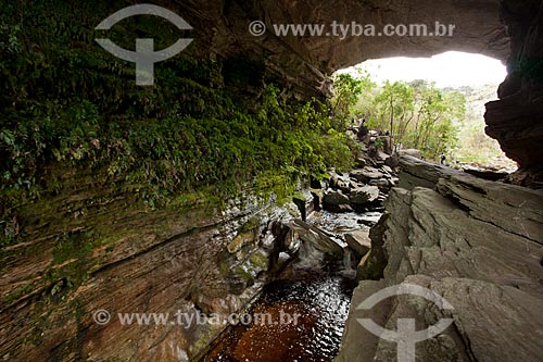  Subject: Salto River under Stone Bridge - Ibitipoca State Park / Place: Santa Rita de Ibitipoca city - Minas Gerais state (MG) - Brazil / Date: 11/2011 