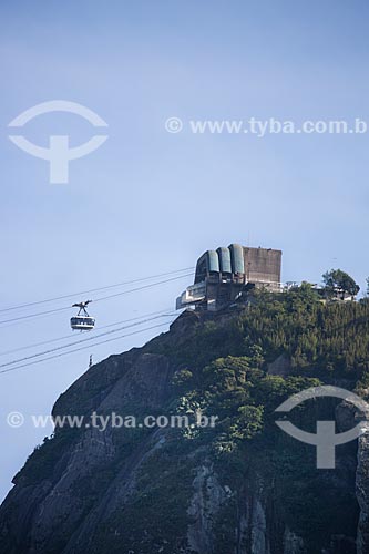  Subject: Cable car making the crossing between the Urca Mountain and Sugar Loaf / Place: Urca neighborhood - Rio de Janeiro city - Rio de Janeiro state (RJ) - Brazil / Date: 11/2013 