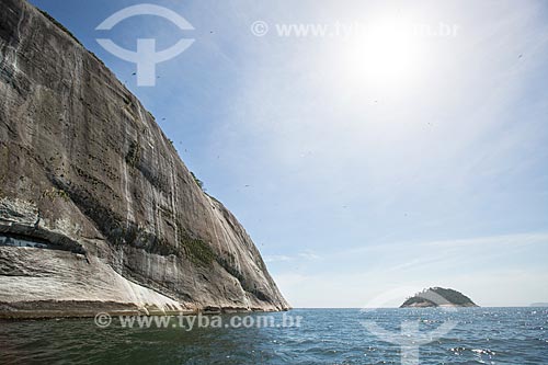  Subject: Cagarra Island - to the left - with the Palmas Island in the background - part of Natural Monument of Cagarras Island / Place: Rio de Janeiro city - Rio de Janeiro state (RJ) - Brazil / Date: 11/2013 