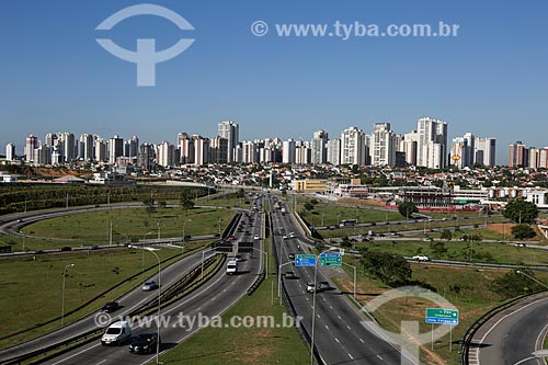  View of the Ring Road with Jardim  Aquarius in the background  - Sao Jose dos Campos city - Sao Paulo state (SP) - Brazil