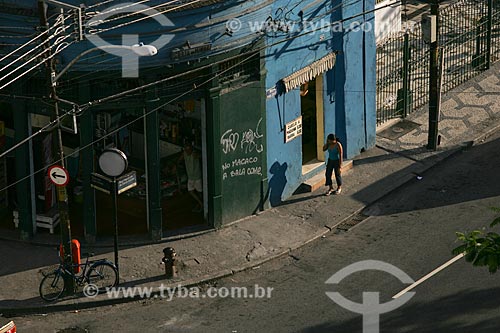  Graffiti in commercial building in the Vila Isabel neighborhood   - Rio de Janeiro city - Rio de Janeiro state (RJ) - Brazil