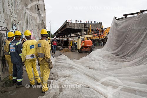  Subject: Perimetral High after implosion of the first stretch / Place: Gamboa neighborhood - Rio de Janeiro city - Rio de Janeiro state (RJ) - Brazil / Date: 11/2013 