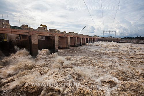  Subject: Santo Antonio Hydroelectric Power Plant - Santo Antonio Civil Consortium (CSAC) / Place: Porto Velho city - Rondonia state (RO) - Brazil / Date: 10/2013 