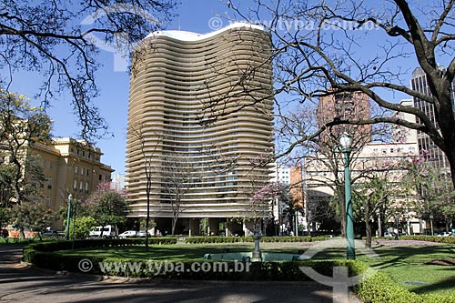  Subject: View of Niemeyer Building (1955) from Liberdade Square (Liberty Square) / Place: Belo Horizonte city - Minas Gerais state (MG) - Brazil / Date: 08/2013 