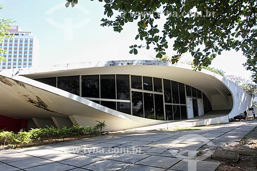 Subject: Governor Milton Campos State School - also known as State School Central / Place: Lourdes neighborhood - Belo Horizonte city - Minas Gerais state (MG) - Brazil / Date: 08/2013 