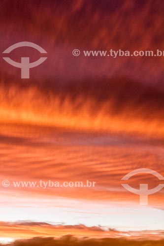  Subject: Colorful sky during sunset / Place: Florianopolis city - Santa Catarina state (SC) - Brazil / Date: 01/2014 