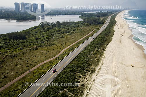  Subject: Aerial view of Barra da Tijuca Beach and bike path Eco-orla / Place: Barra da Tijuca neighborhood - Rio de Janeiro city - Rio de Janeiro state (RJ) - Brazil / Date: 06/2009 