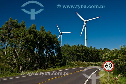  Subject: Osorio Wind Farm and RS-030 Road / Place: Osorio city - Rio Grande do Sul state (RS) - Brazil / Date: 03/2012 