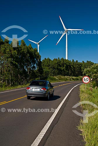  Subject: Osorio Wind Farm and RS-030 Road / Place: Osorio city - Rio Grande do Sul state (RS) - Brazil / Date: 03/2012 