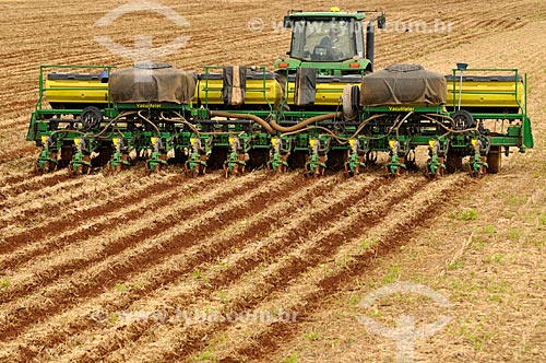  Subject: Corn Tillage / Place: Chapadao do Sul city - Mato Grosso do Sul state (MS) - Brazil / Date: 02/2014 