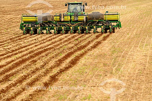  Subject: Corn Tillage / Place: Chapadao do Sul city - Mato Grosso do Sul state (MS) - Brazil / Date: 02/2014 