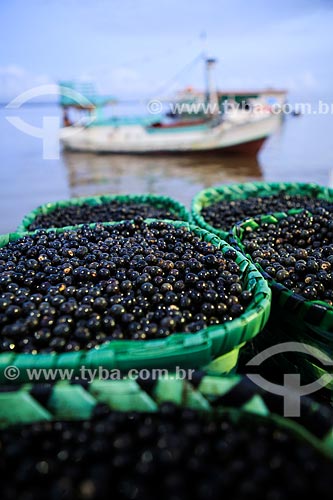  Subject: Açai Fair - Ver-o-peso Market / Place: Belem City - Para state (PA) - Brazil / Date: 03/2014 