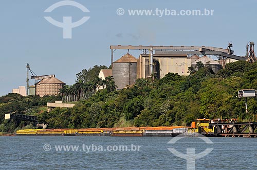  Subject: Port Region in Paranaiba River / Place: Sao Simao city - Goias state (GO) - Brazil / Date: 02/2014 