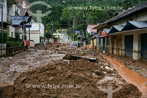  Street covered by mud after heavy rains  - Nova Friburgo city - Rio de Janeiro state (RJ) - Brazil