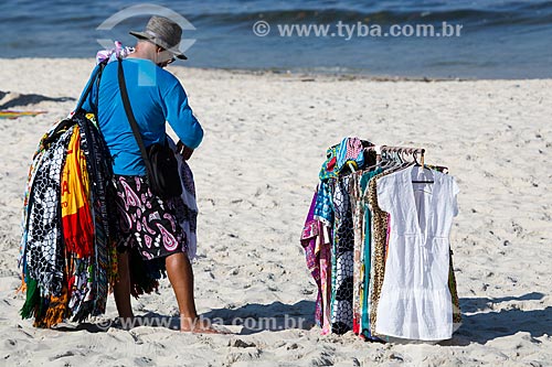  Subject: Street vendor - Copacabana Beach / Place: Copacabana neighborhood - Rio de Janeiro city - Rio de Janeiro state (RJ) - Brazil / Date: 03/2014 