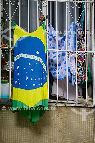  Subject: Window of apartment - Correa Dutra Street adorned with the colors of Brazil for the World Cup / Place: Catete neighborhood - Rio de Janeiro city - Rio de Janeiro state (RJ) - Brazil / Date: 06/2014 