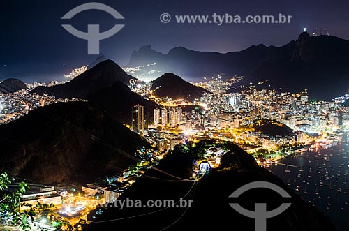  Subject: Cable car of Sugar Loaf making the crossing between the Urca Mountain and Sugar Loaf / Place: Urca neighborhood - Rio de Janeiro city - Rio de Janeiro state (RJ) - Brazil / Date: 05/2014 