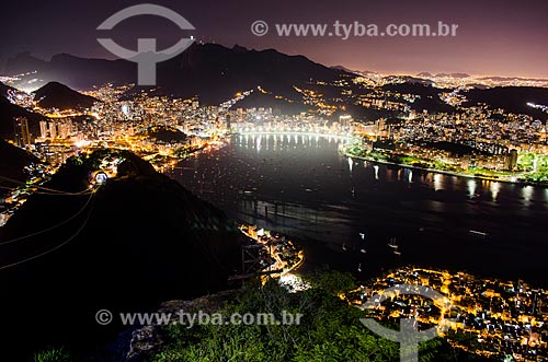 Subject: Cable car of Sugar Loaf making the crossing between the Urca Mountain and Sugar Loaf / Place: Urca neighborhood - Rio de Janeiro city - Rio de Janeiro state (RJ) - Brazil / Date: 05/2014 