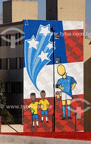  Subject: Decorated building near to Corinthians Arena during World Cup of Brazil / Place: Itaquera neighborhood - Sao Paulo city - Sao Paulo state (SP) - Brazil / Date: 06/2014 