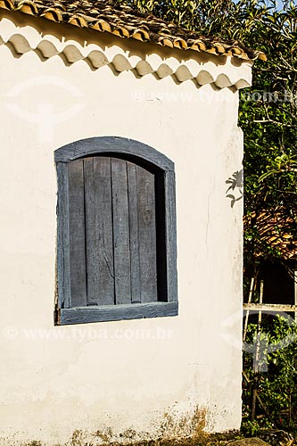  Subject: Detail of window of house / Place: Ribeirao da Ilha neighborhood - Florianopolis city - Santa Catarina state (SC) - Brazil / Date: 10/2013 