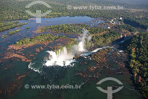  Subject: Aerial photo of Iguassu Waterfalls / Place: Foz do Iguacu city - Parana state (PR) - Brazil / Date: 05/2008 